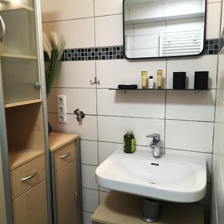 Idealer Startpunkt Fuer Ausfluege Und Wanderungen, 70qm, Stufenloser Zugang, Parkplatz An Der Lejlighed *